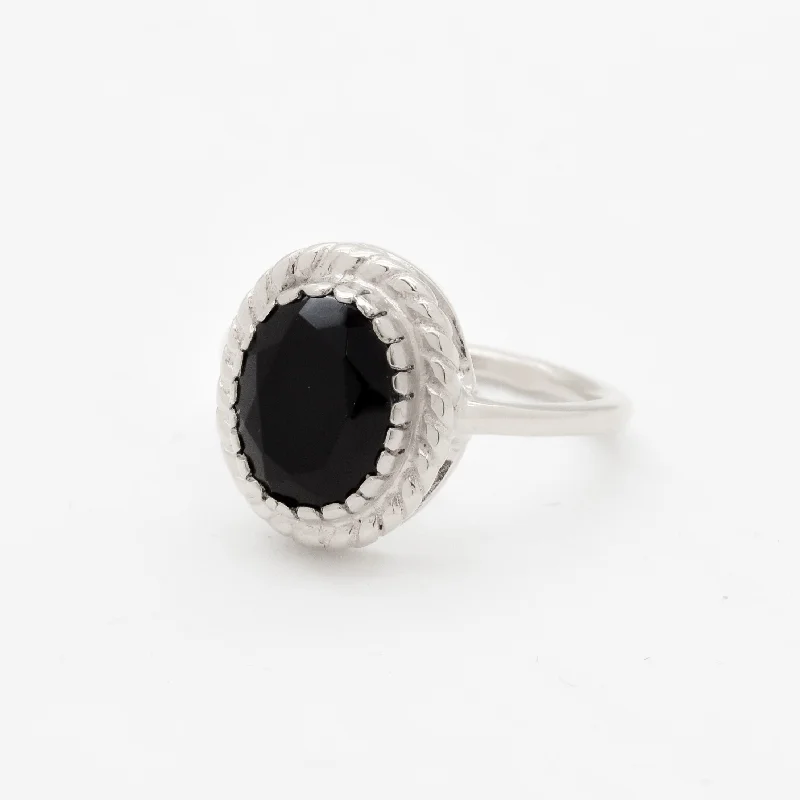 Elegant Gold Engagement Ring-Black Onyx Ring - Vintage Onyx Ring - Black Cocktail Ring