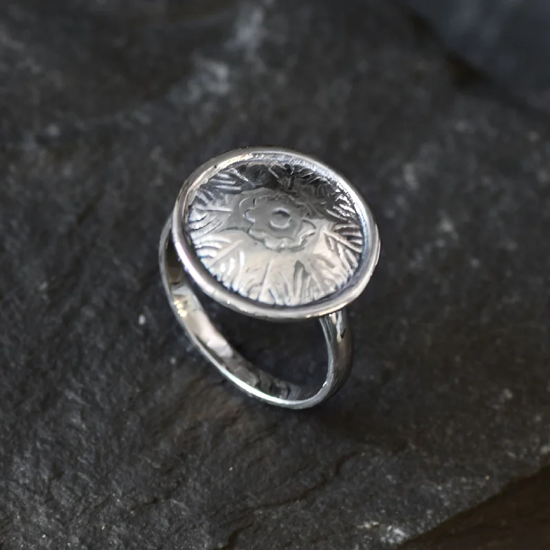 Gemstone Ring for Women-Silver Flower Ring - Round Silver Ring - Embossed Statement Ring