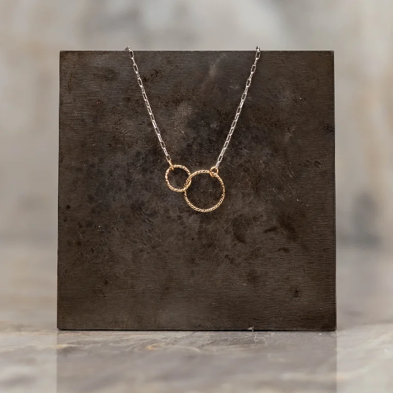 Trendy Necklace for Teens-Everly Mixed Metal Circle Necklace