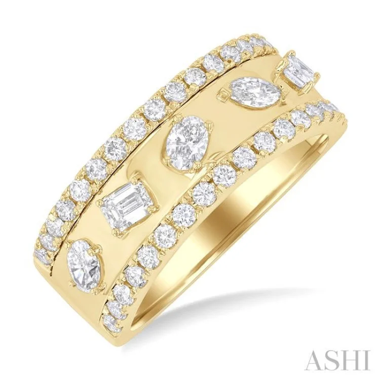 Diamond Eternity Ring-7/8 ctw 5-Stone Mixed Shape Diamond Fashion Band in 14K Yellow Gold