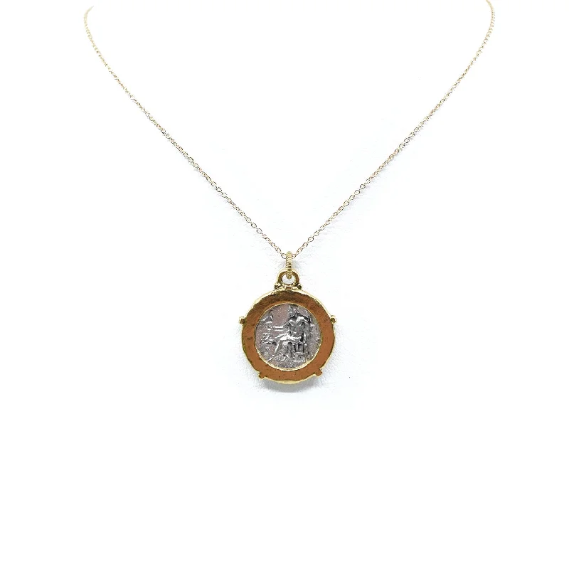 Women’s Layered Necklace-Dignitas Coin Necklace