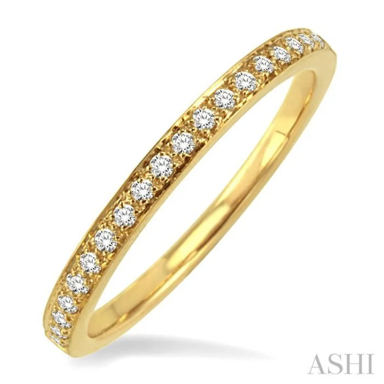 Bridal Engagement Ring-1/6 ctw Diamond Band in 14K Yellow Gold