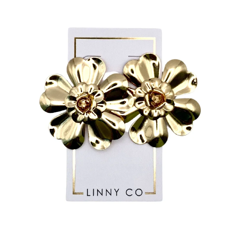 Unique Wedding Earrings-Linny Co | Shelby Gold Tone Flower Earrings