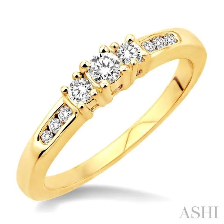 Silver Ring for Women-1/4 ctw Nine Stone Round Cut Diamond Engagement Ring in 14K Yellow Gold