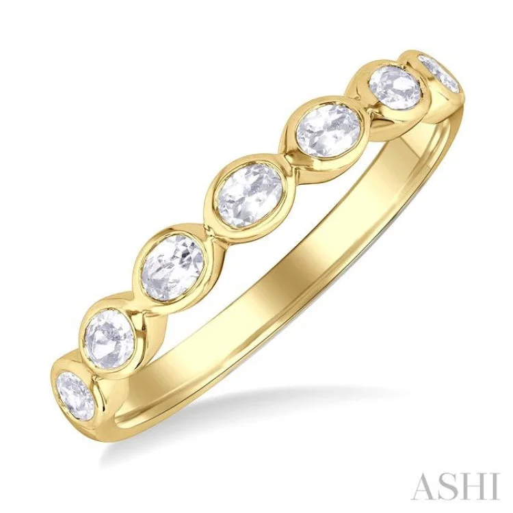 Engagement Ring with Sapphire-3/4 ctw East-West Set Oval Cut Bezel Diamond Stackable Fashion Band in 14K Yellow Gold