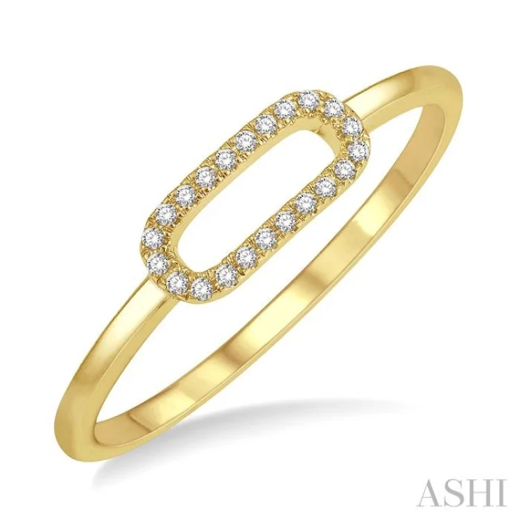 Wedding Ring for Bride-1/20 ctw Paperclip Link Round Cut Diamond Fashion Ring in 10K Yellow Gold