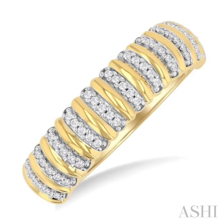 Unique Wedding Band for Women-1/6 ctw Ribbed Round Cut Diamond Fashion Ring in 14K Yellow Gold