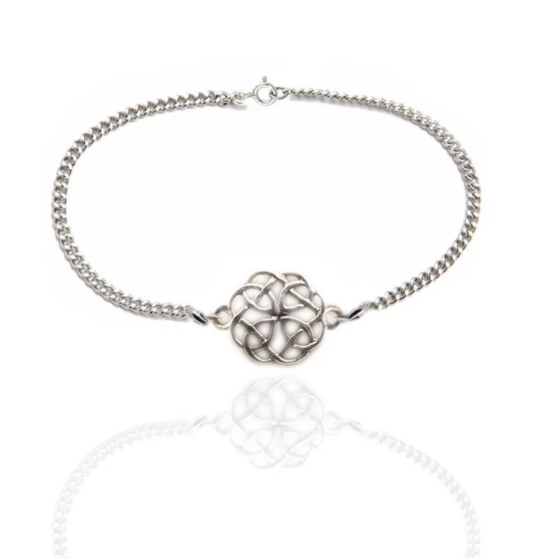 Fashionable Chain Bracelet-Celtic Knotwork Bracelet in Silver